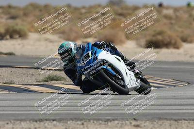 media/Oct-04-2025-CVMA (Sat) [[408bcdd6e4]]/Race 4-Formula Middleweight (Holeshot)/